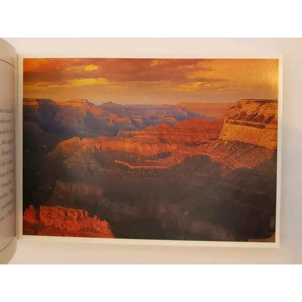 Postcard Book GRAND CIRCLE USA Southwest 31 Postcards National Parks Monuments‎